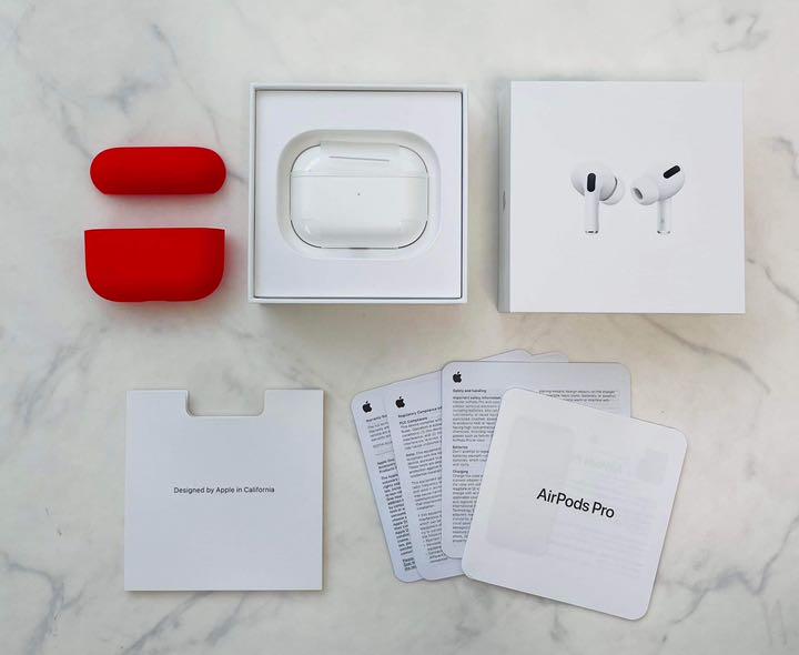 ほぼ新品】AirPods Pro 正規品（MagSafe充電ケース付き）