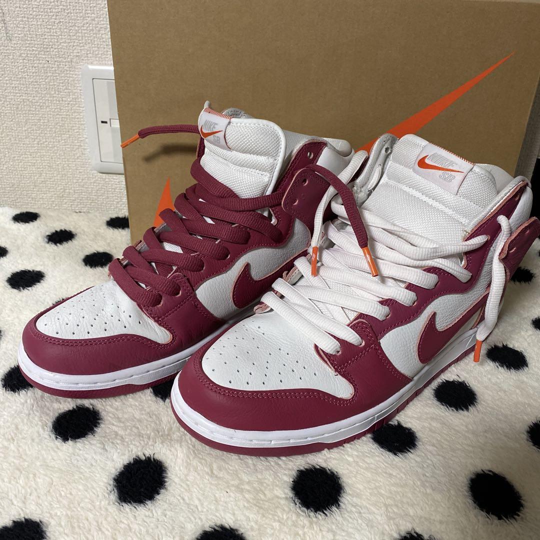 28 0 NIKE SB DUNK HI PRO ISO SWEET BEET 売買されたオークション情報 落札价格 【au  payマーケット】の商品情報をアーカイブ公開