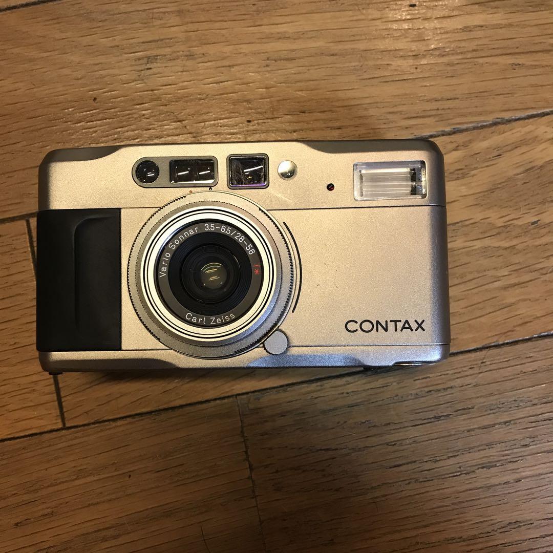 CONTAX T VS