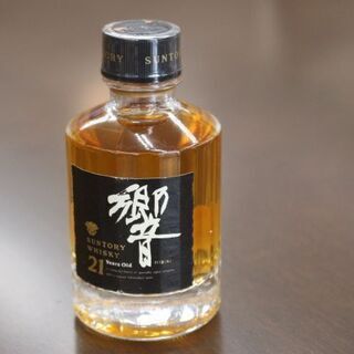 レア SUNTORY サントリー 響 21年 黒キャップ ミニボトル ウイスキー 50ml 43％ 希少 売買されたオークション情報 落札价格 【au  payマーケット】の商品情報をアーカイブ公開