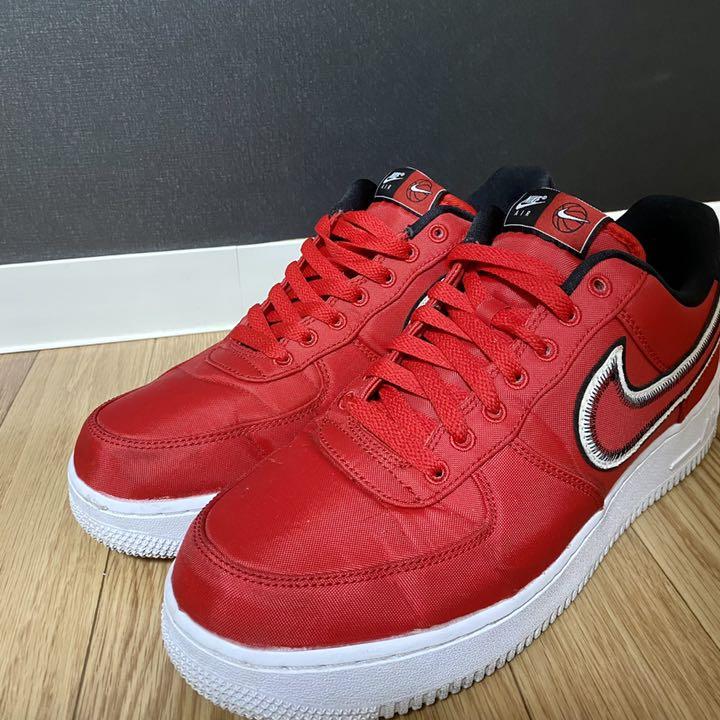 NIKE Air Force 1 Low