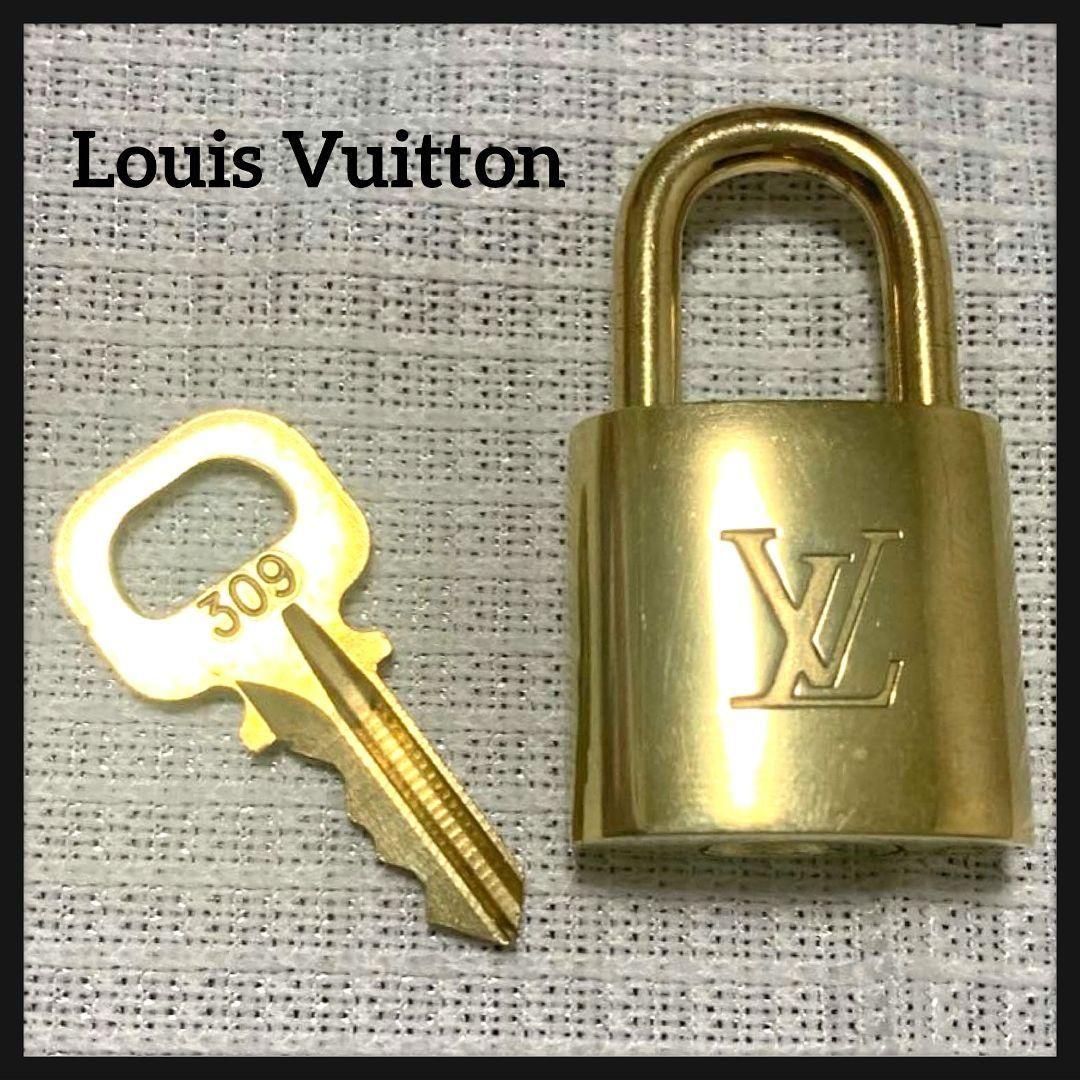 ルイヴィトン】Louis Vuitton 南京錠 鍵 Key ネックレス