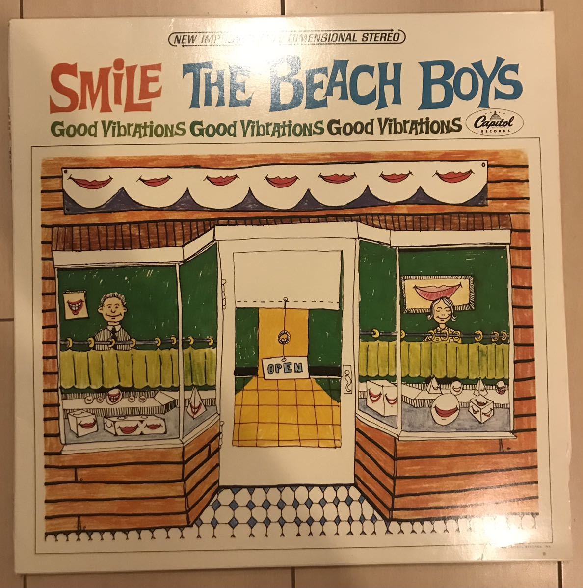 □THE BEACH BOYS□ビーチボーイズ□Smile / 3LP / Full Color Poster / 3-Color Vinyl /