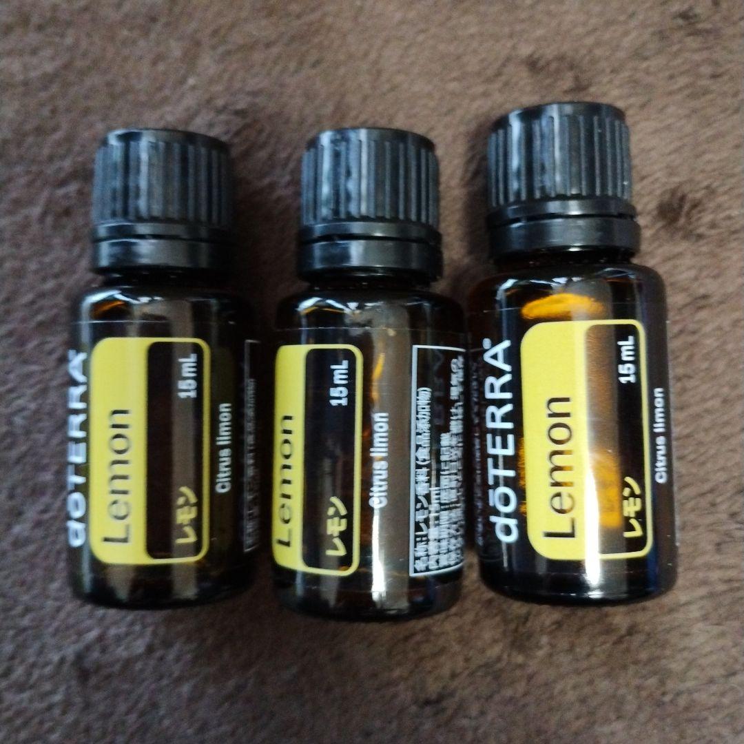 doTERRA Lemon エッセンシャルオイル 15mL 3本 未開封品 売買されたオークション情報 落札价格 【au  payマーケット】の商品情報をアーカイブ公開