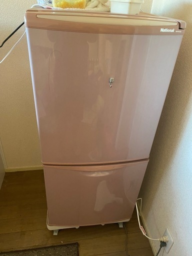 家電セット 寮 オフィス 事務所 新生活家電 8点セット (8kg洗濯機 173L冷蔵庫 オーブンレンジ シーリングライト 32型液晶テレビ  温調ケトル スティッククリーナー