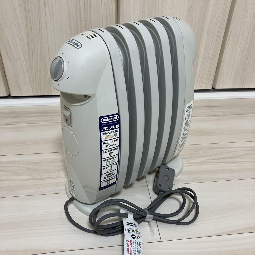 送料格安 動作確認済み DeLonghi デロンギ オイルヒーター