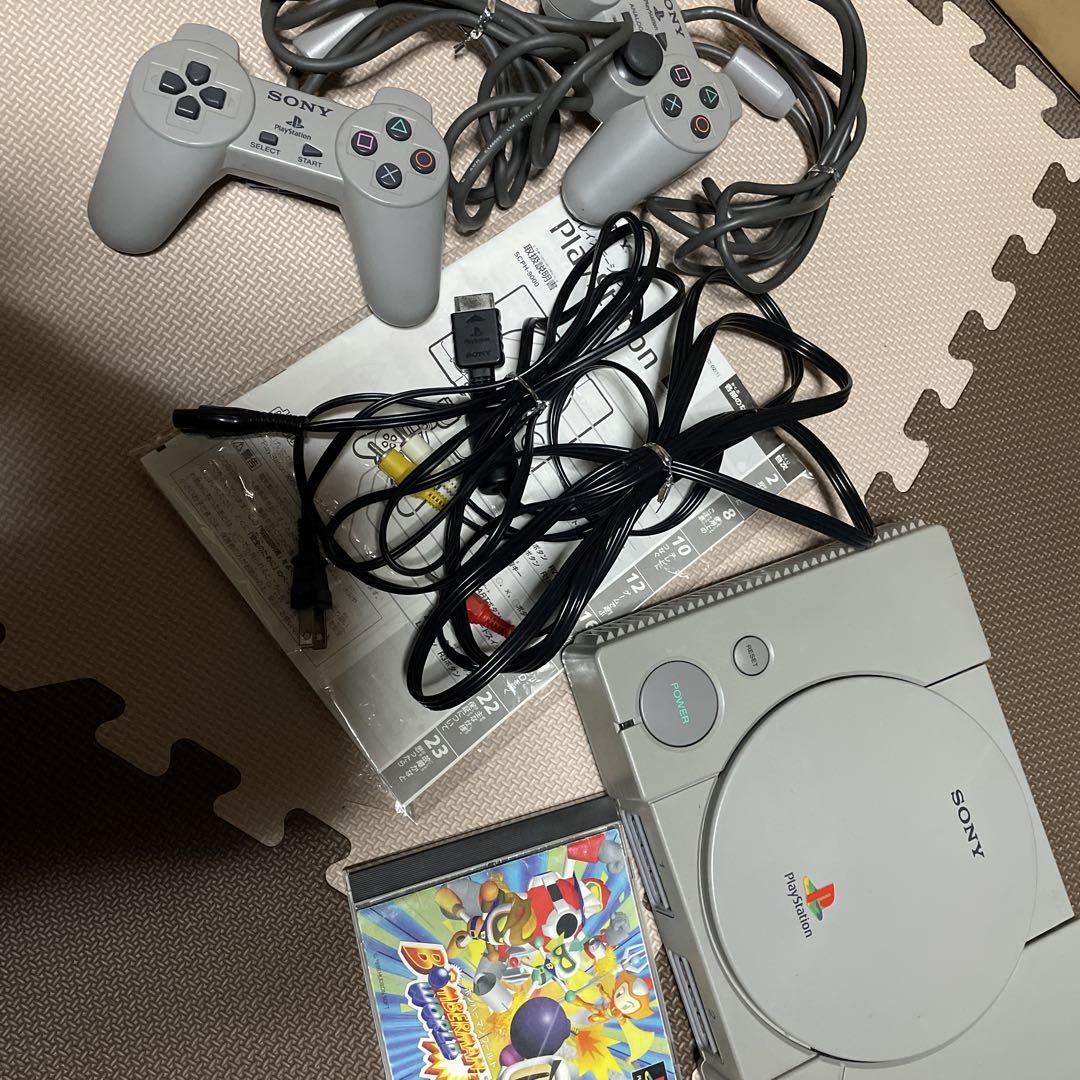 PlayStation (PS1) 本体 + 輝かしい コントローラー2つ ジャンク品