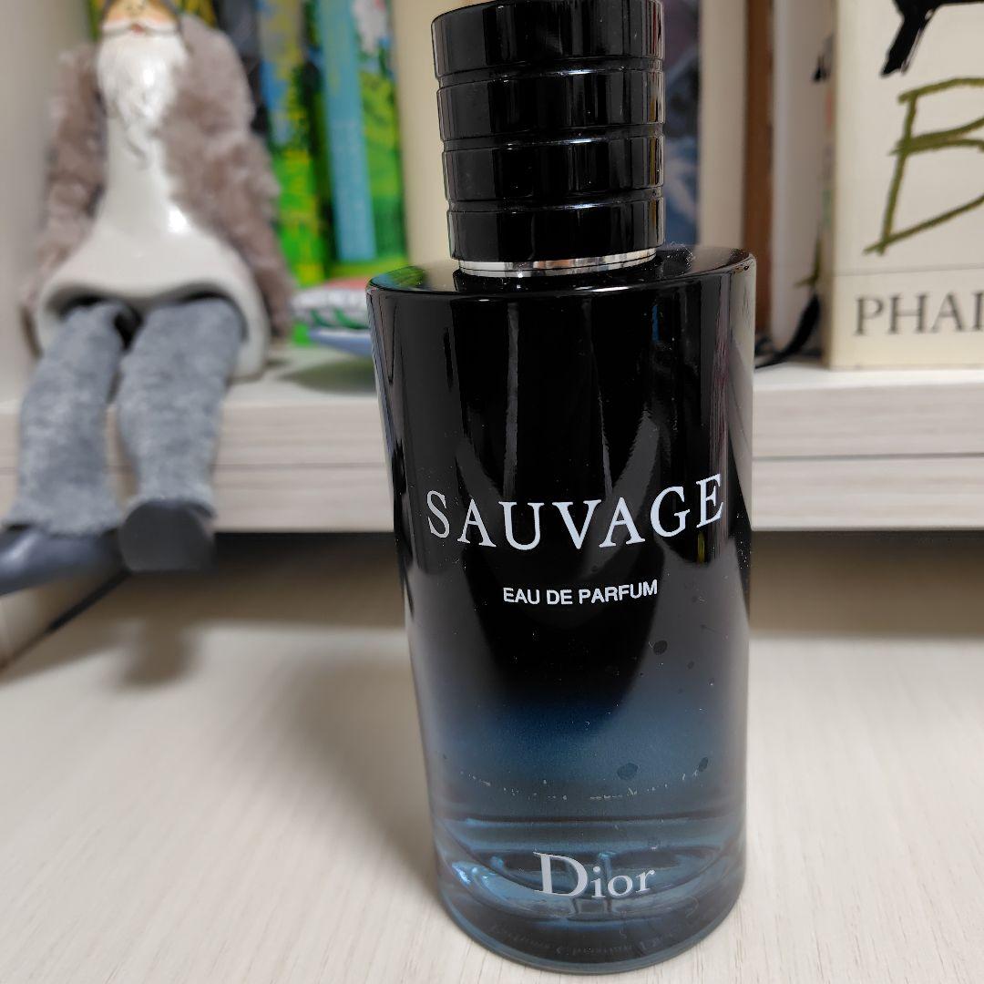 Dior SAUVAGE Eau de Parfum 200ml 残量 ８割